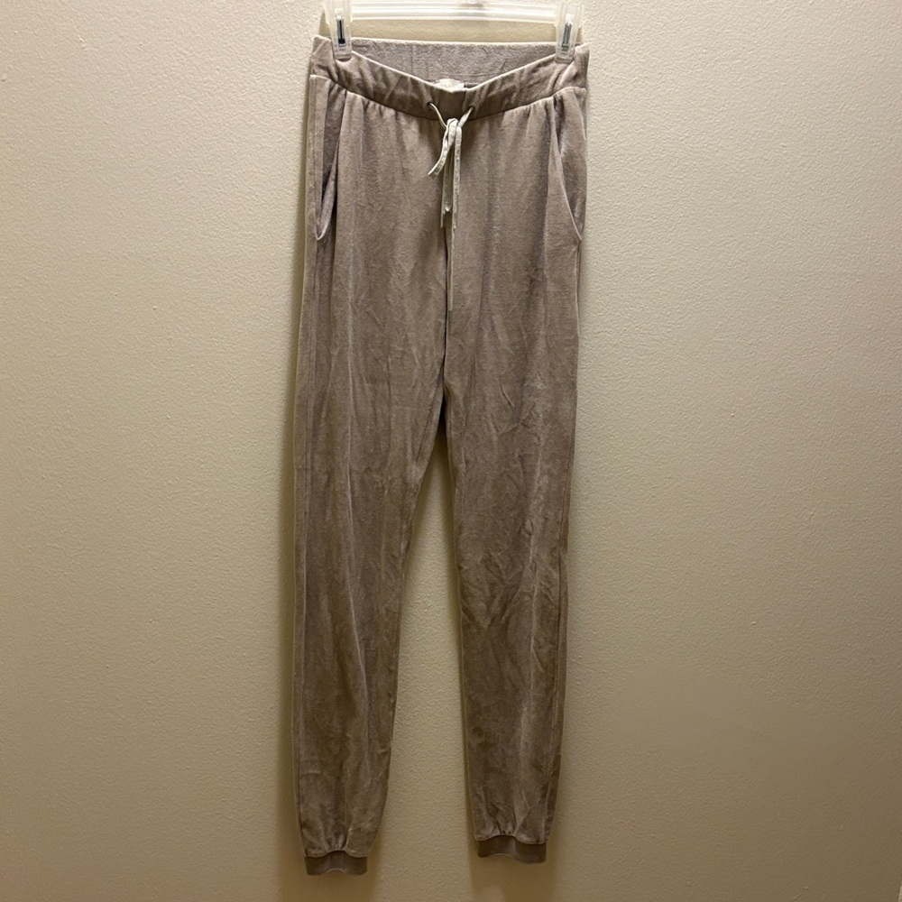Hanro tan pajama pants